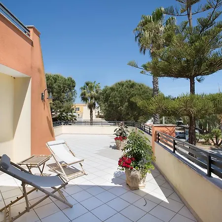 Della Baia Porto Cesareo